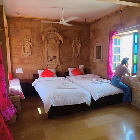 Mud Mirror Guesthouse Jaisalmer Eksteriør billede